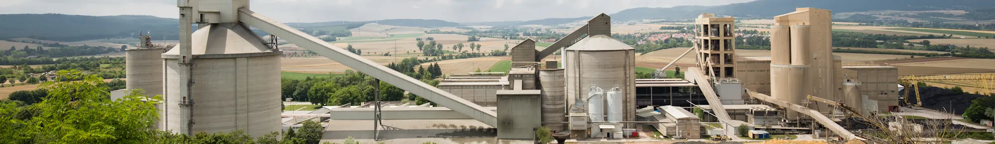 Panorama des Dyckerhoff-Zementwerks